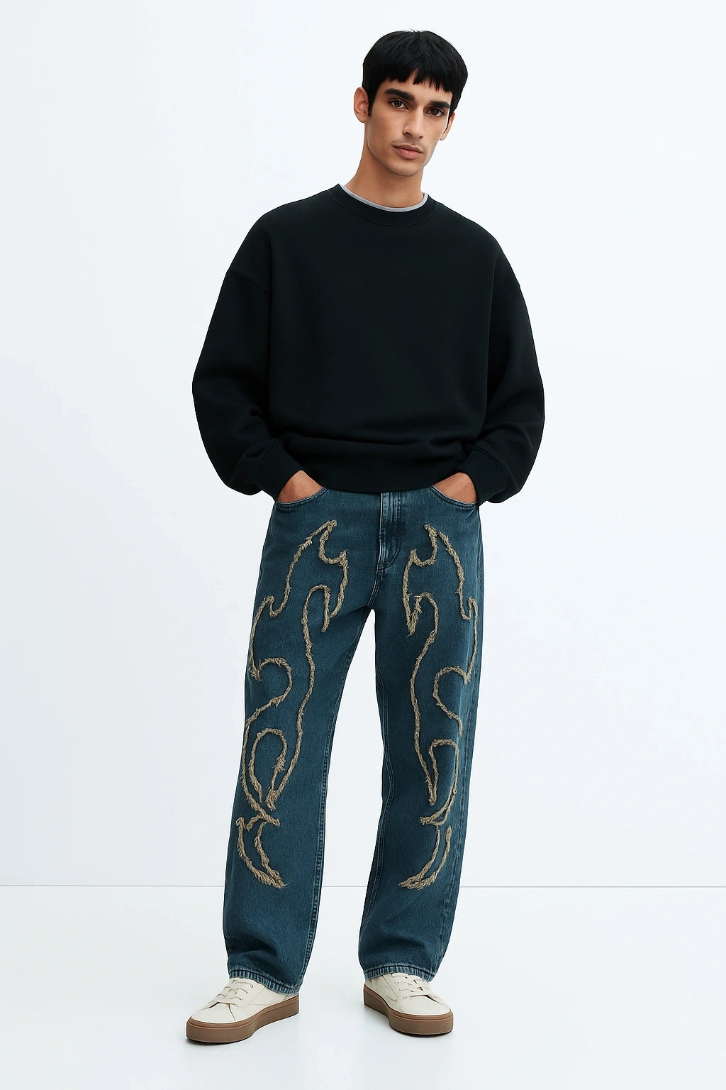 Wolffoxx Fringed Flame Appliqué Wide-Leg Jeans